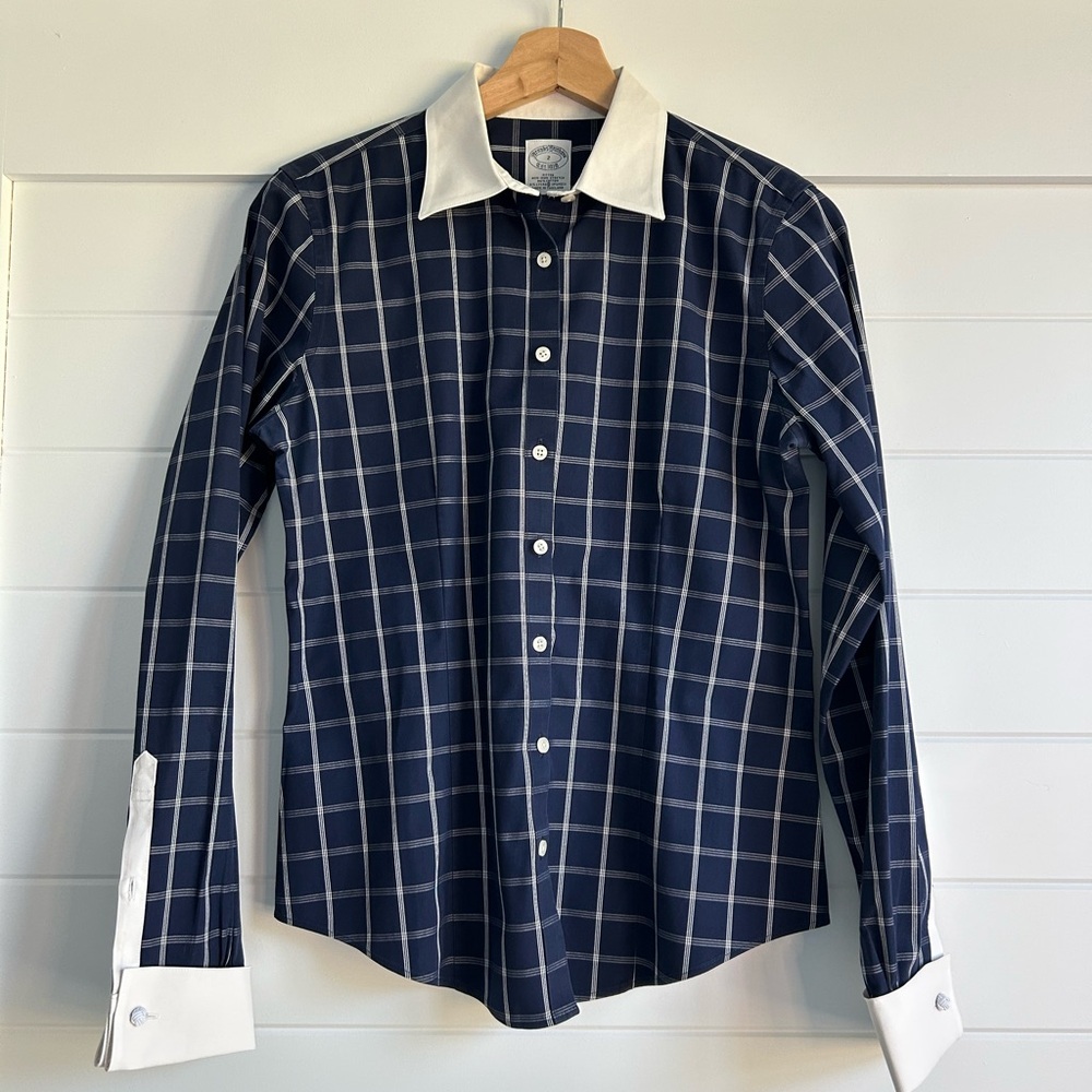 Brooks Brothers Fitted Non-Iron Stretch Button Down Shirt in Blue & White Plaid
